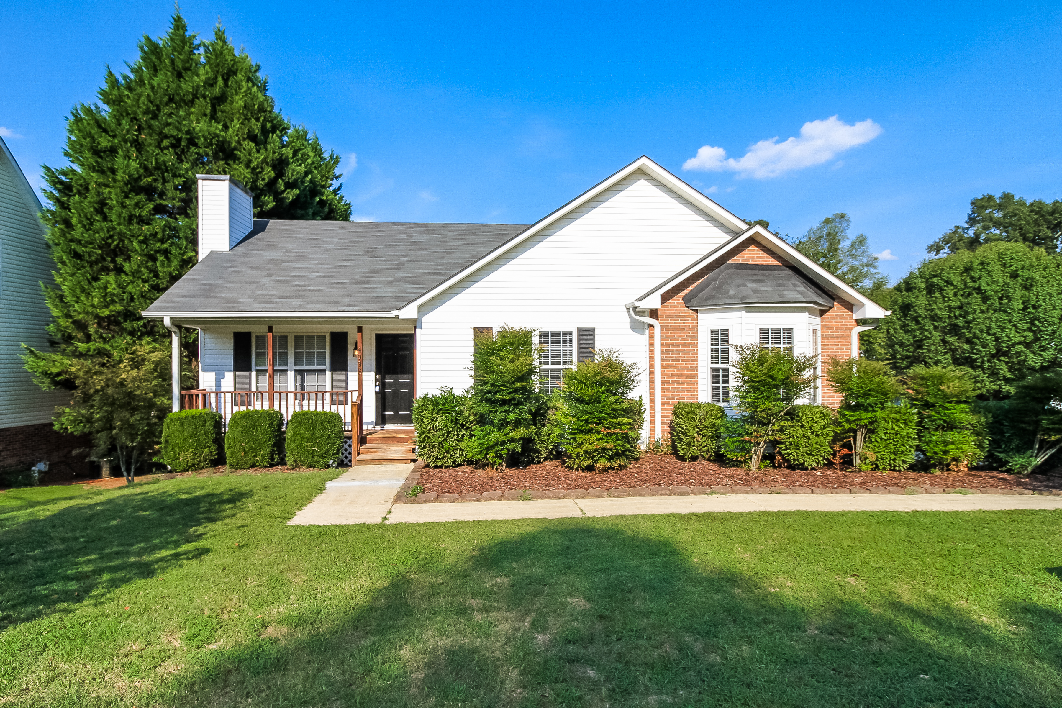 4935 Springhouse Farm Rd Winston-Salem, NC 27107